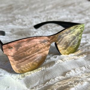 Topfoxx FUTURE WIFE gold sunglasses